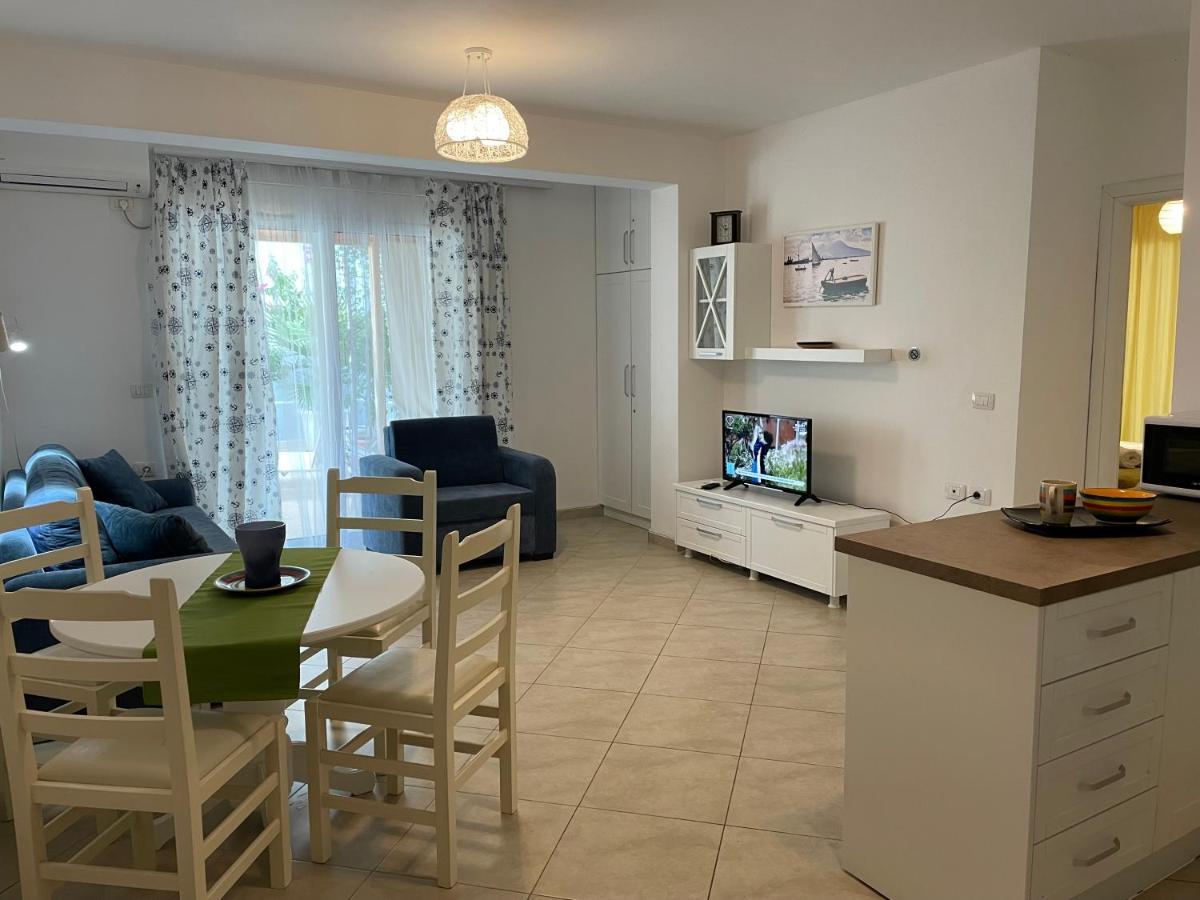 Relax Apts Saranda 1 Dış mekan fotoğraf